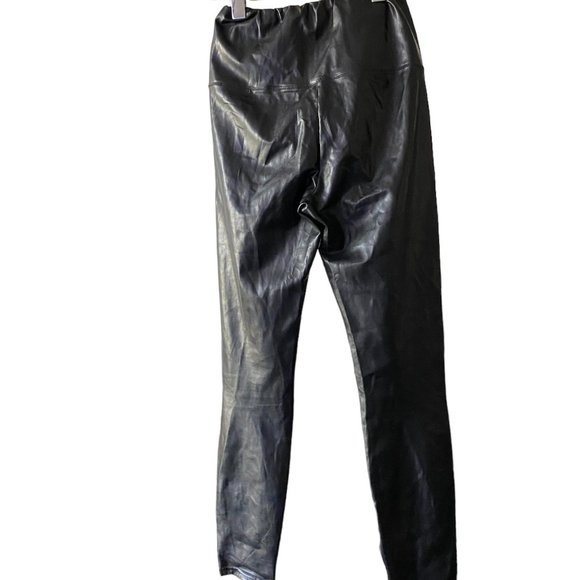 ARITZIA Wilfred Free Black Daria Faux Leather Leggings Sz Small - Picture 4 of 9